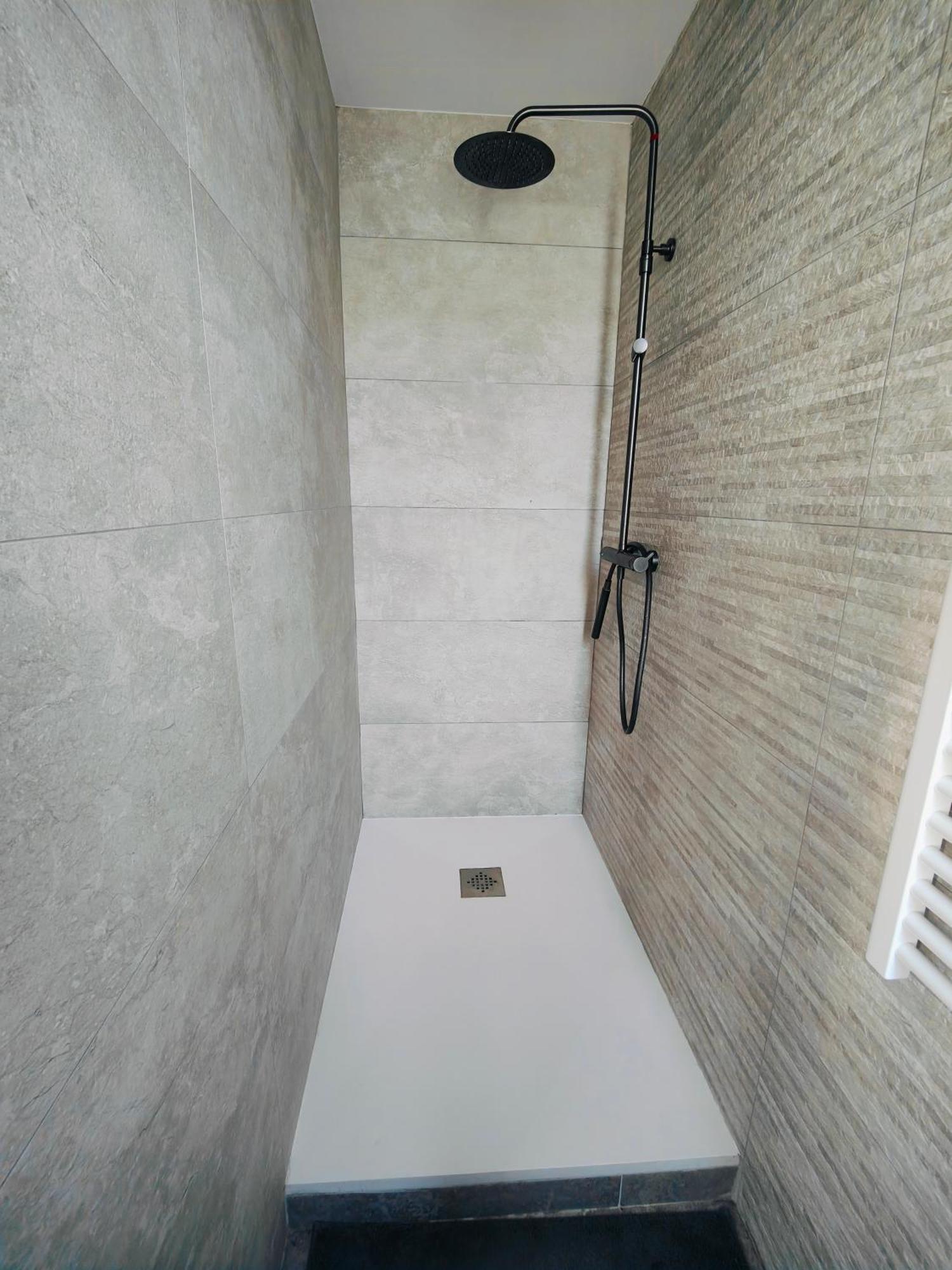 Self-Checkin Town House - Rooms To Rent In A Beautiful Modern Town House - Not A Hotel - Location De Chambres Avec Arrivee En Autonomie - Extra Fee For Sheets And Towels - Private Parking - Check Your Plateform Inbox And Follow Check-In Instructions Saint-Romain-en-Gal エクステリア 写真